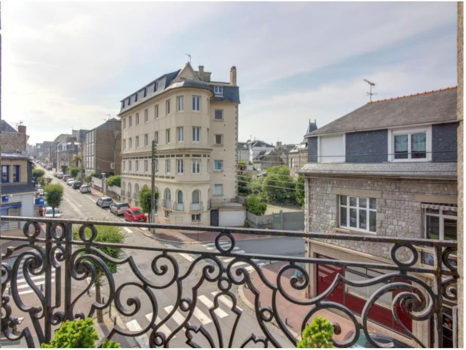 Apartamento Oleta Dinard Exterior foto